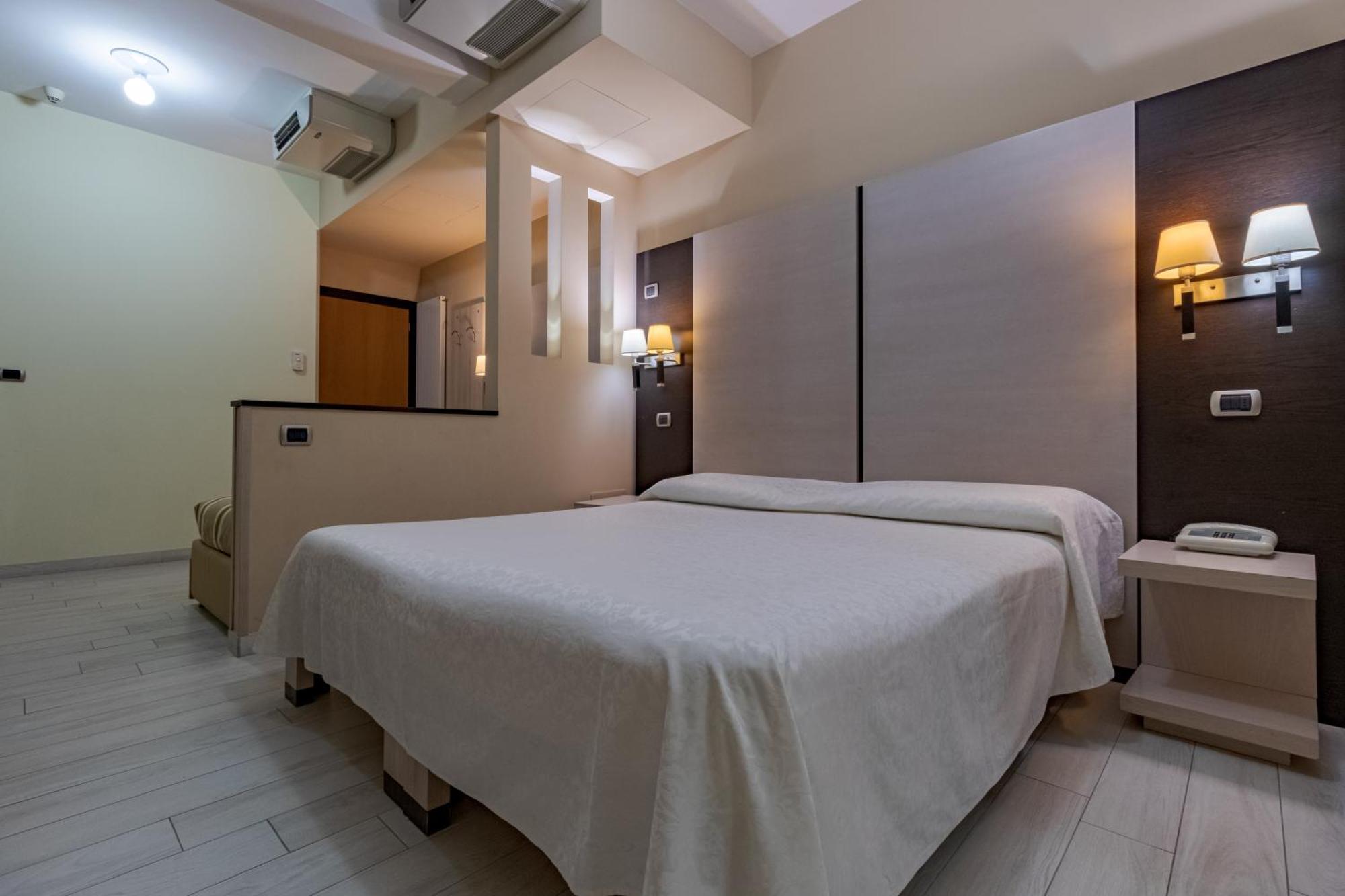 Albergo La Marina B&B Deiva Marina Buitenkant foto