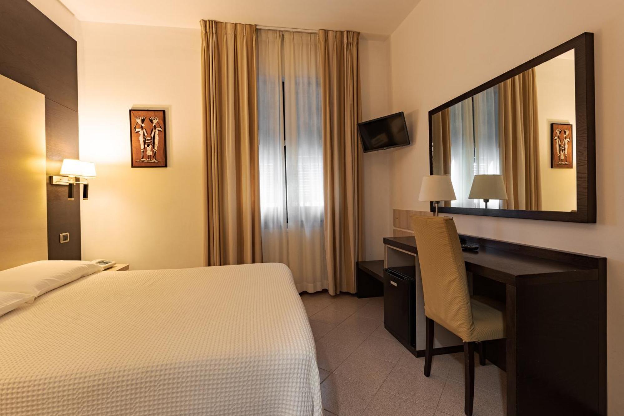 Albergo La Marina B&B Deiva Marina Buitenkant foto