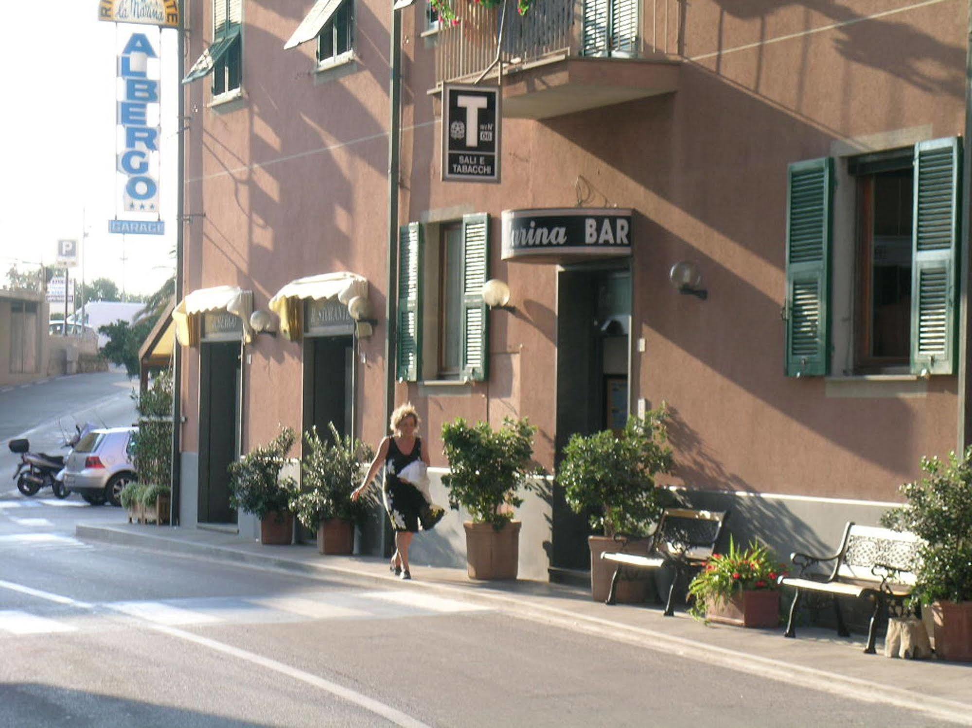 Albergo La Marina B&B Deiva Marina Buitenkant foto