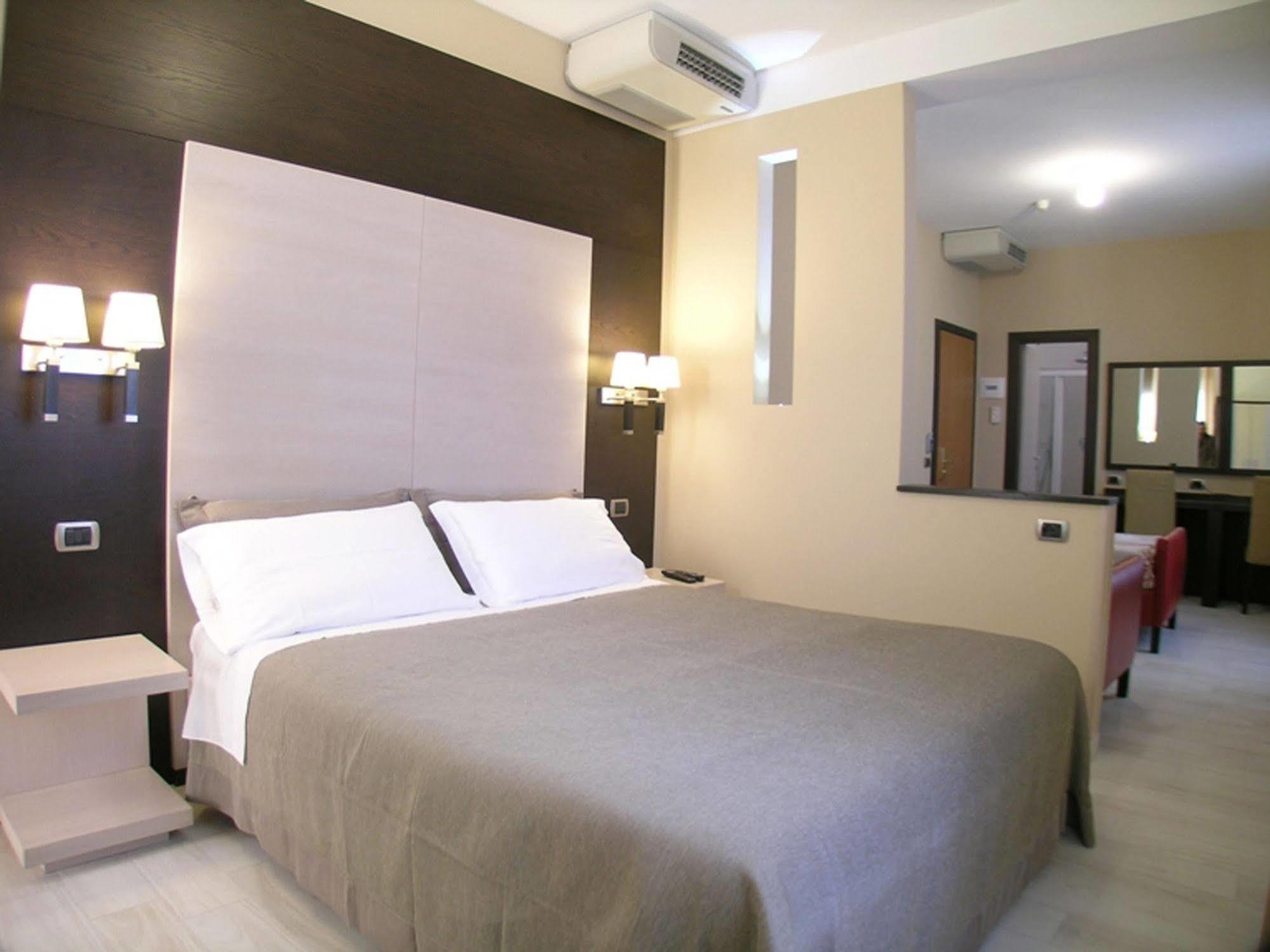 Albergo La Marina B&B Deiva Marina Buitenkant foto