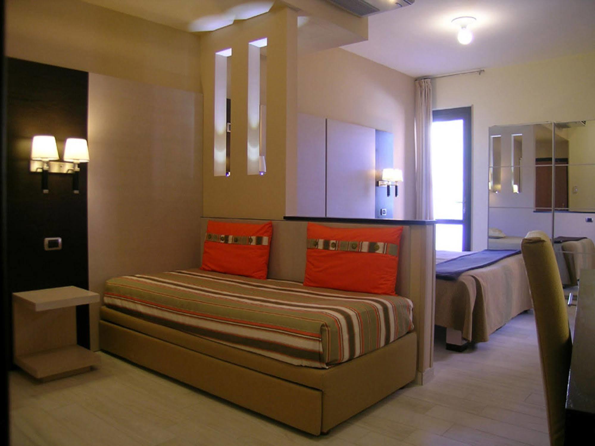 Albergo La Marina B&B Deiva Marina Buitenkant foto