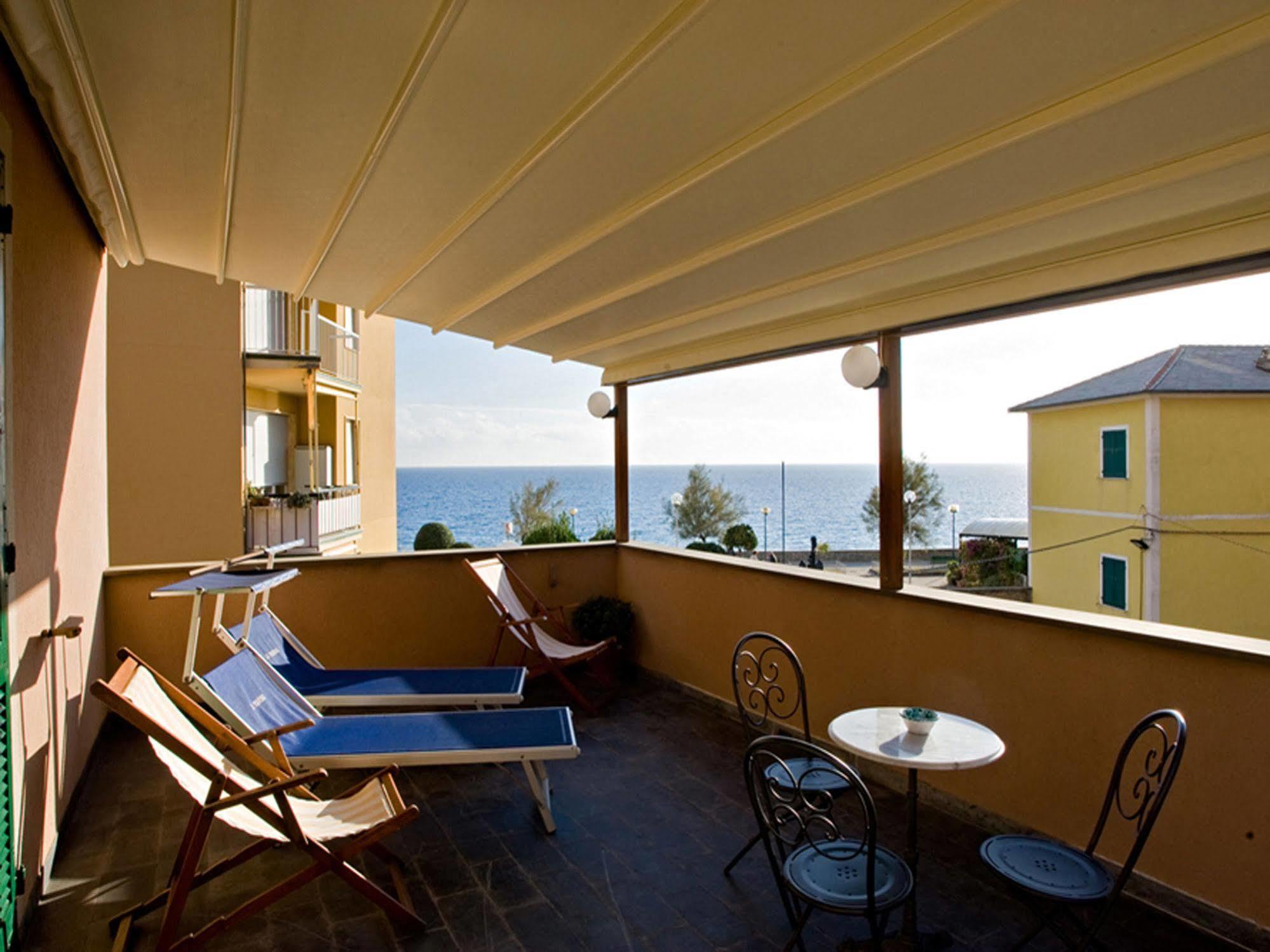 Albergo La Marina B&B Deiva Marina Buitenkant foto